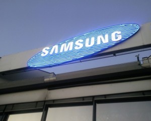 SAMSUNG