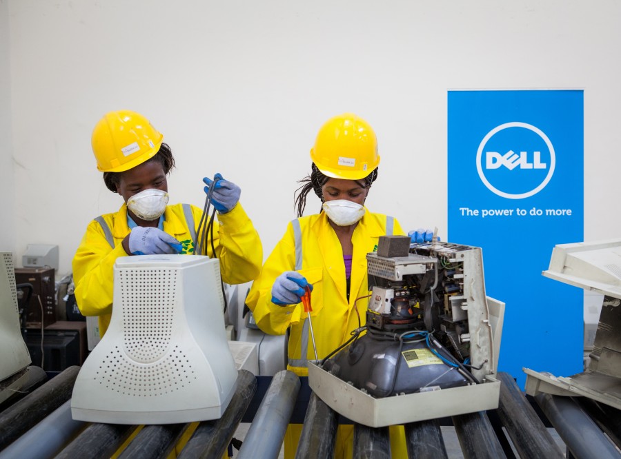 Dell-Women in Mukuru Slums