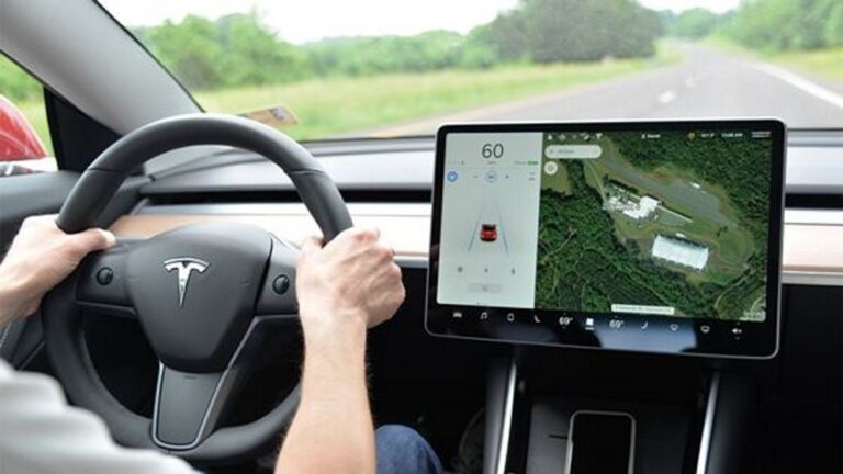 Tesla to support third party apps, official API released