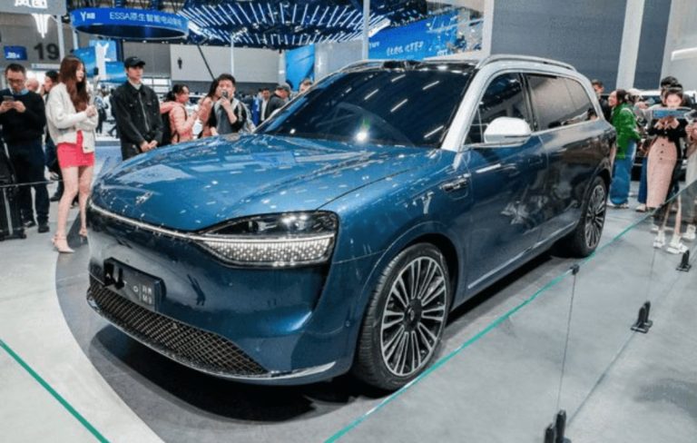 Huawei and Seres officially unveil their flagship electric SUV, the Aito M9