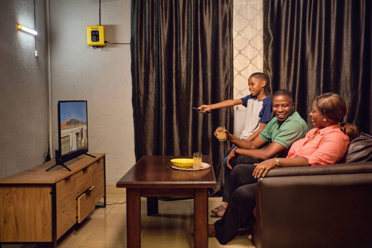 Sun King Launches HomePlus Max, a Powerful Solar Kit Yet with Laptop and TV Support