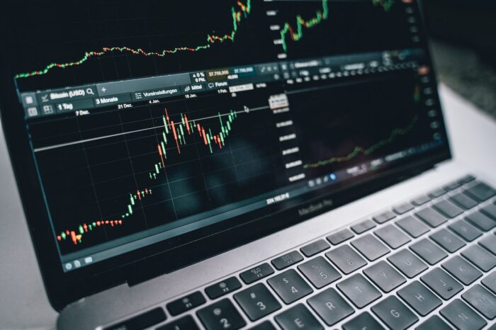 What Makes Trading Platforms Suitable For Modern Online Traders?